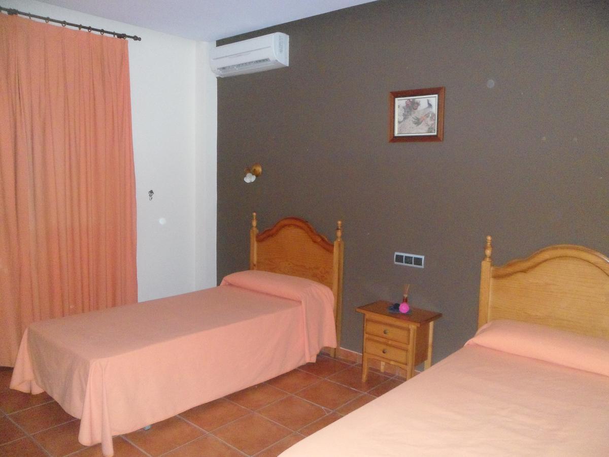 Hotel Rural La Encina Альмаден Экстерьер фото